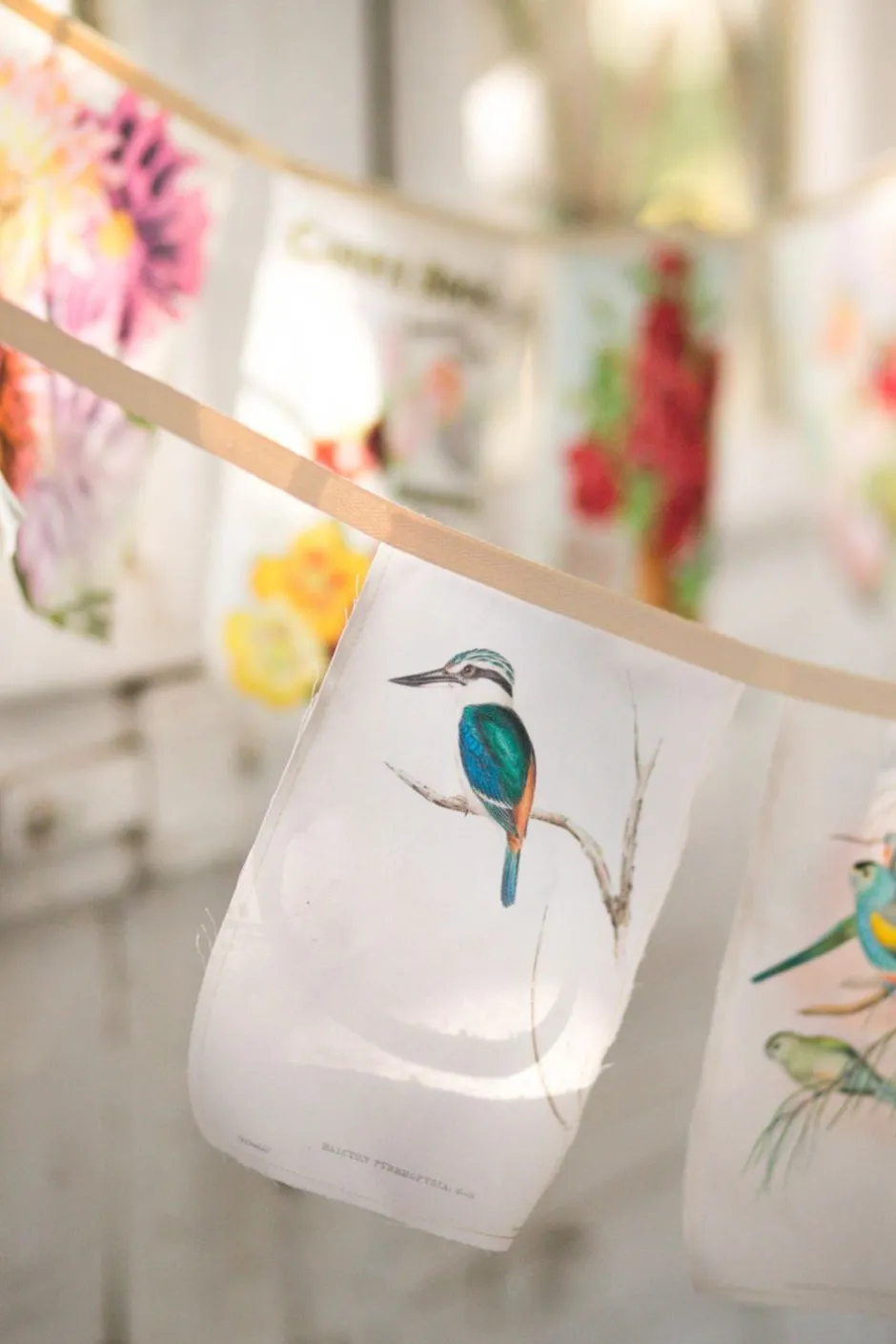 australian_birds_garland_organic_cotton_5.webp Sale Lazybones Australian Birds Garland *Organic Cotton