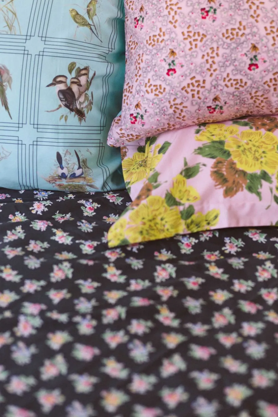 australian_birds_pillowcase_set_organic_cotton_5.webp Outlet Lazybones Australian Birds Pillowcase Set *Organic Cotton