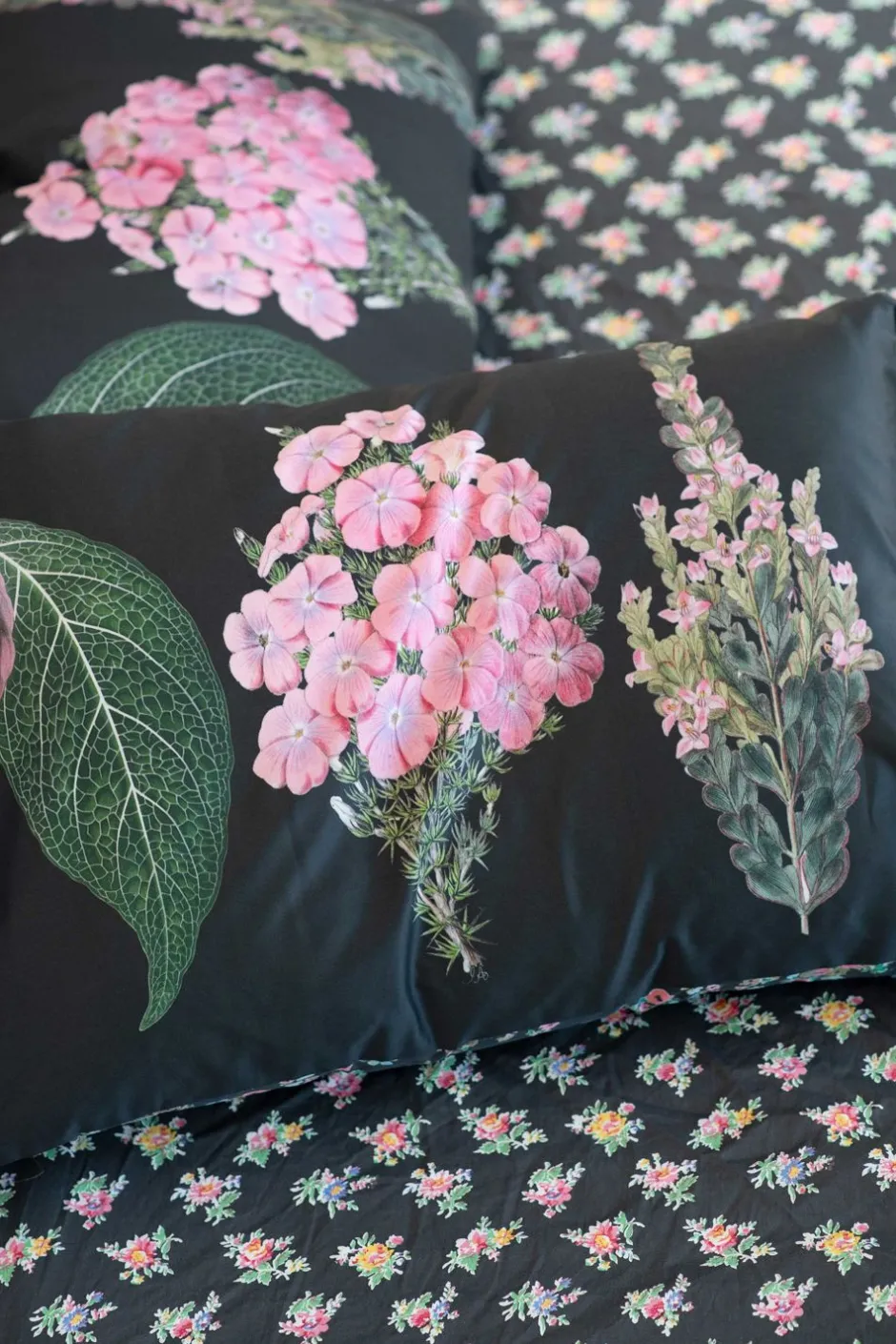 botanic_trio_pillowcase_set_2.webp Sale Lazybones Botanic Trio Pillowcase Set
