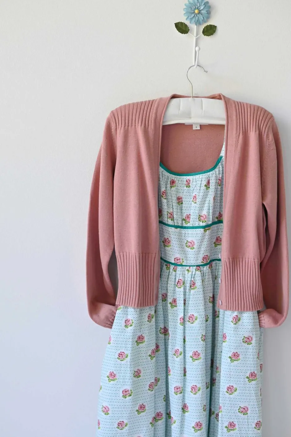 carly_cardigan_in_old_rose_organic_cotton_2.webp Shop Lazybones Carly Cardigan In Old Rose *Organic Cotton