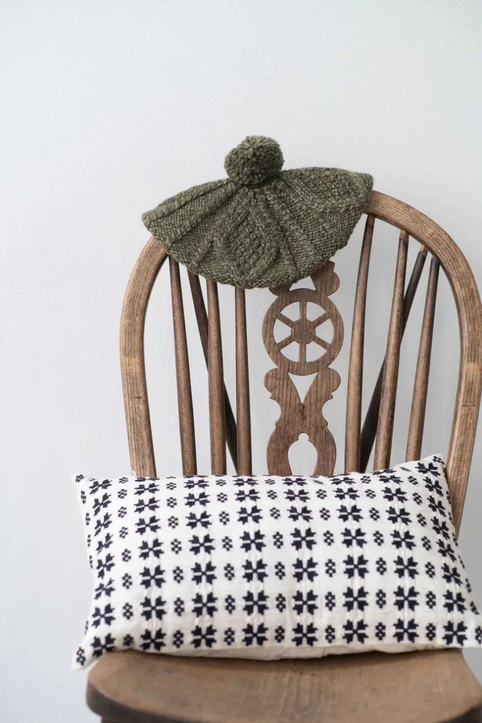 farragh_beret_green_2.webp Discount Lazybones Farragh Beret Green