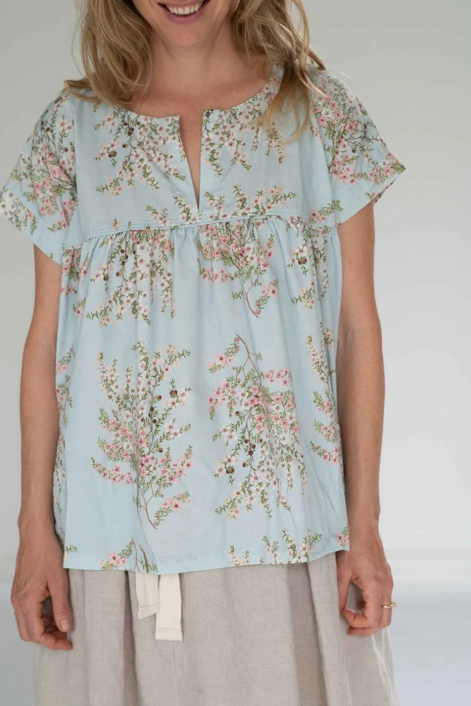 julia_top_manuka_2.webp Sale Lazybones Julia Top Manuka