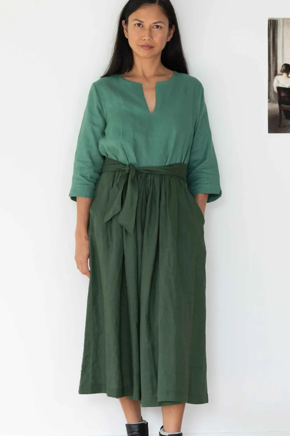 michaela_dress_evergreen_2.webp Flash Sale Lazybones Michaela Dress Evergreen
