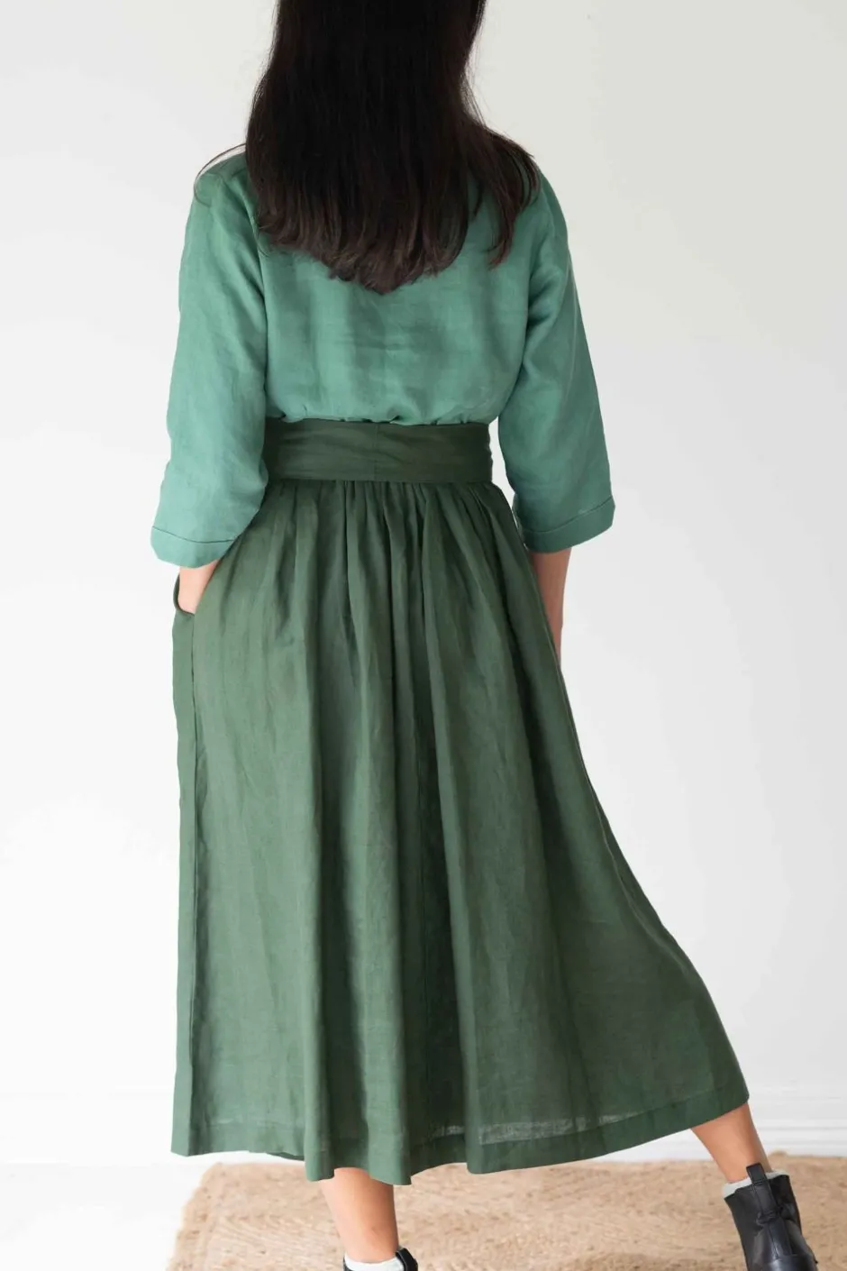 michaela_dress_evergreen_5.webp Flash Sale Lazybones Michaela Dress Evergreen