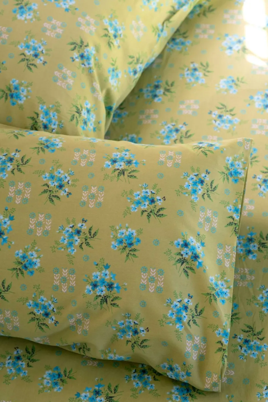 pillowcase_set_in_avonlea_moss_organic_cotton_5.webp Outlet Lazybones Pillowcase Set In Avonlea Moss *Organic Cotton