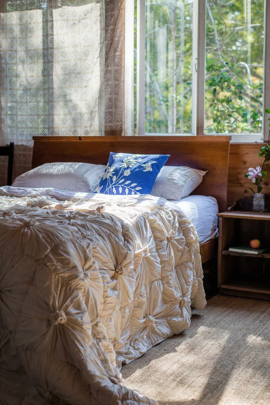 rosette_quilt_in_natural_organic_cotton_2.webp Best Lazybones Rosette Quilt In Natural *Organic Cotton