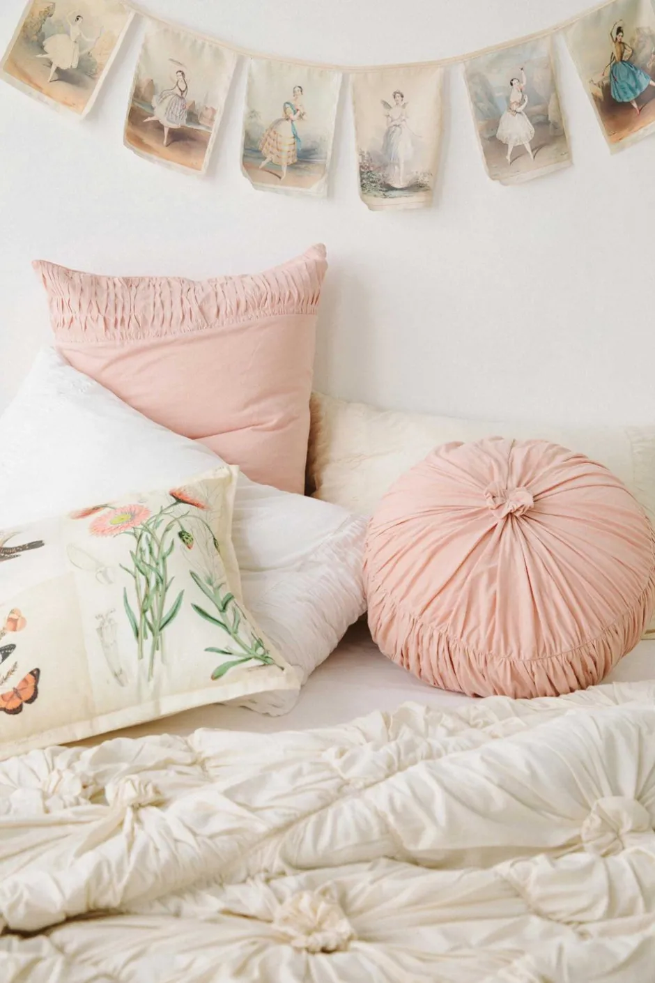 rosette_quilt_in_natural_organic_cotton_3.webp Best Lazybones Rosette Quilt In Natural *Organic Cotton