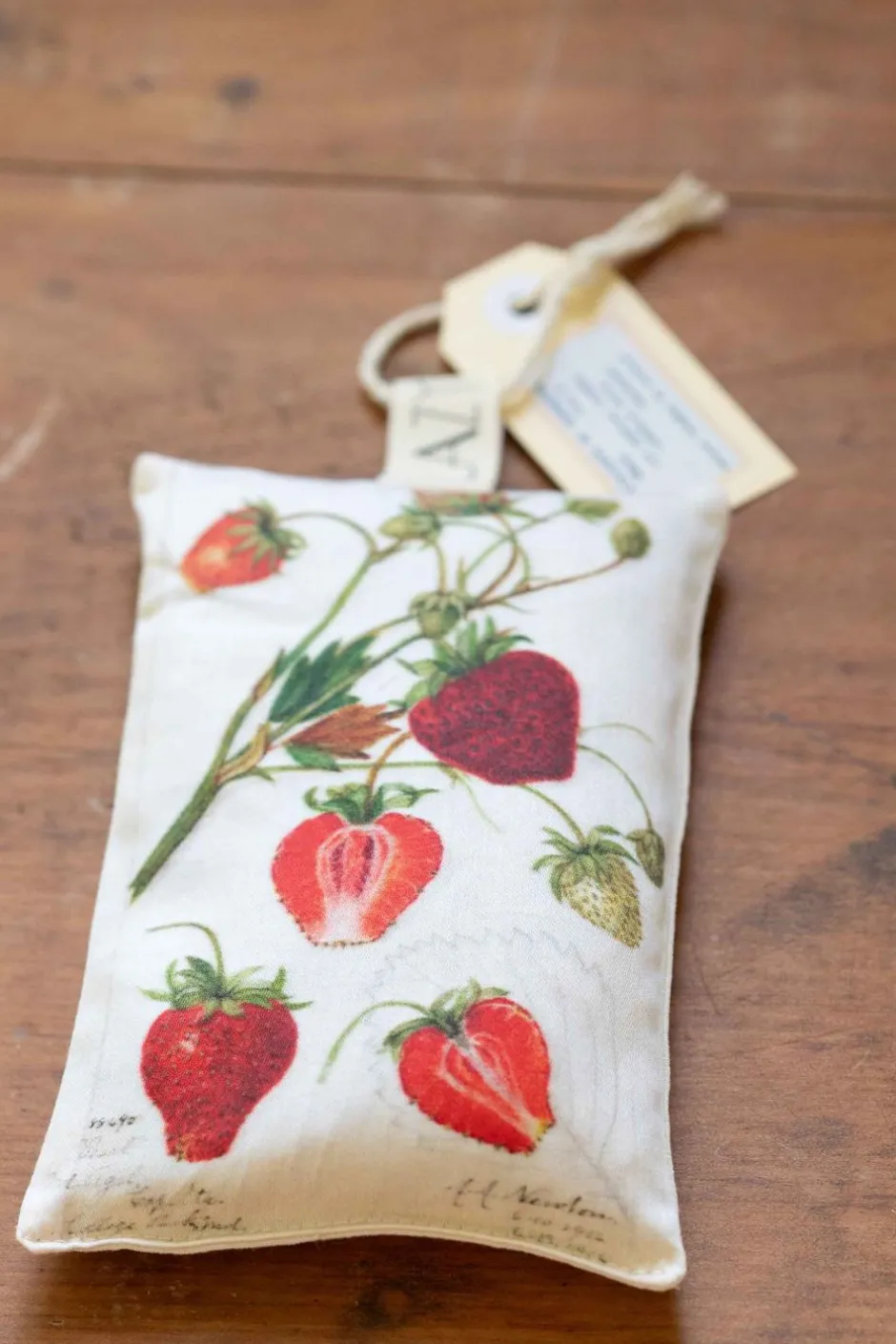 New Lazybones Scented Sachet Fragaria