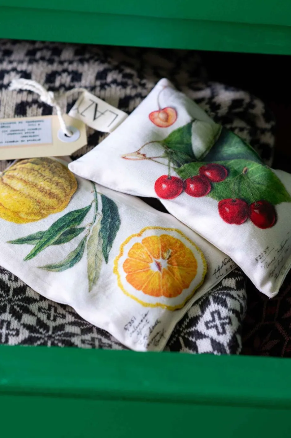 scented_sachet_prunus_2.webp Cheap Lazybones Scented Sachet Prunus