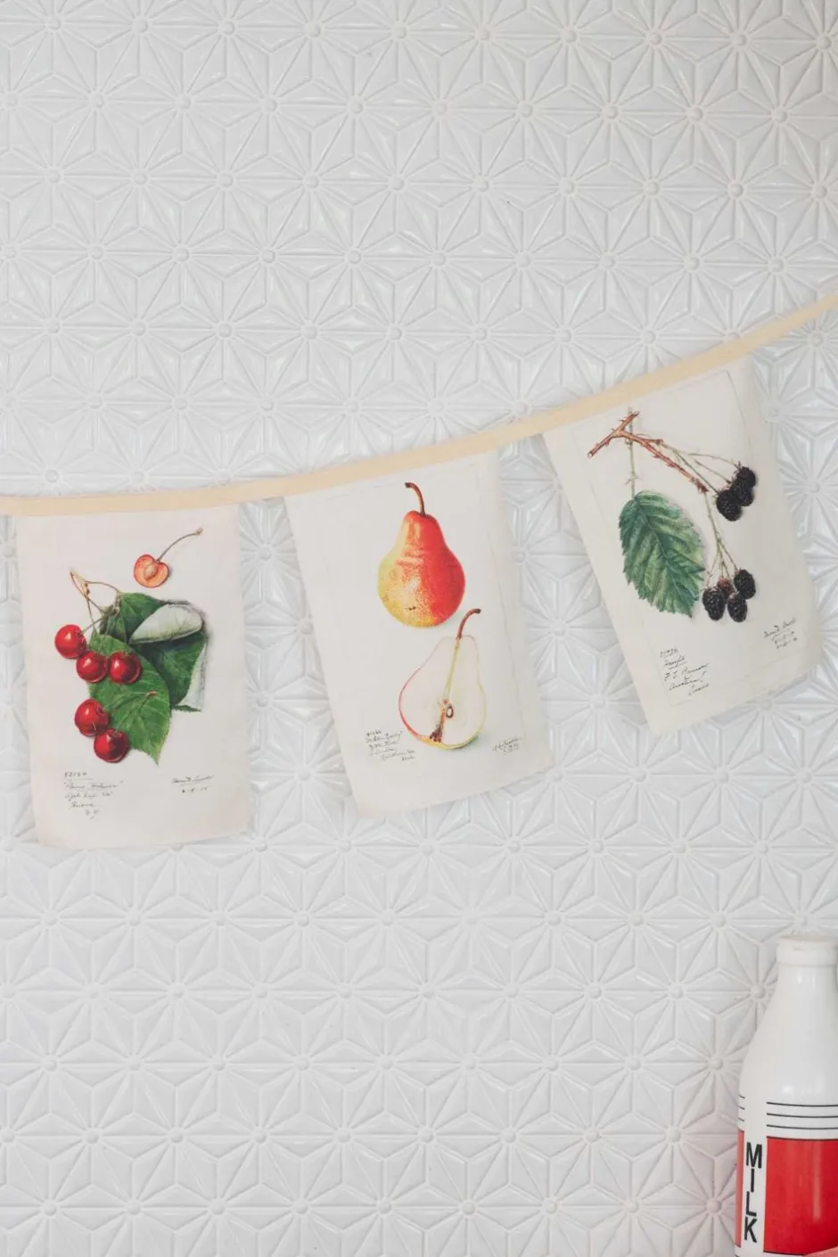 vintage_fruit_garland_2.webp Outlet Lazybones Vintage Fruit Garland