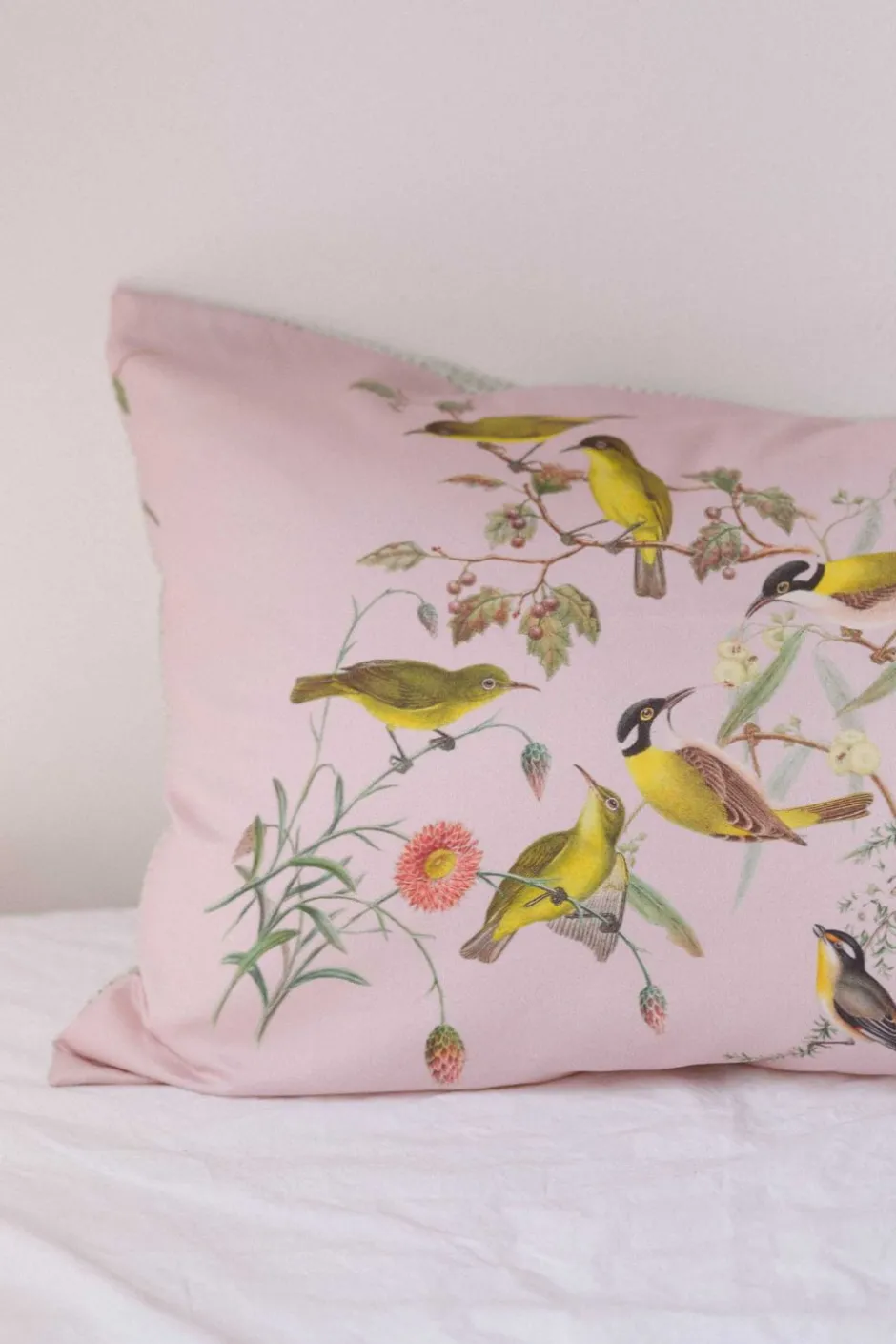 yellow_birds_pillowcase_set_organic_cotton_2.webp Online Lazybones Yellow Birds Pillowcase Set *Organic Cotton